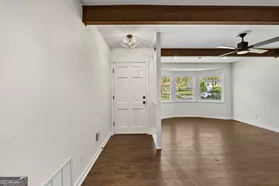 547 Fair Oaks Dr, Columbus, GA 31906 - Photo 2