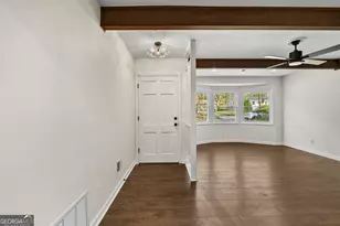 547 Fair Oaks Dr, Columbus, GA 31906 - Photo 2