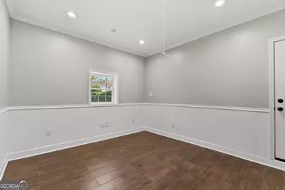 547 Fair Oaks Dr, Columbus, GA 31906 - Photo 8