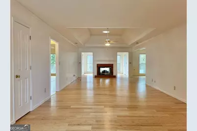 1040 Sunny Field Court, Lawrenceville, GA 30043 - Photo 2