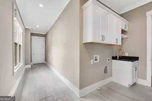 24 The Landing, Sandy Springs, GA 30350 - Photo 32