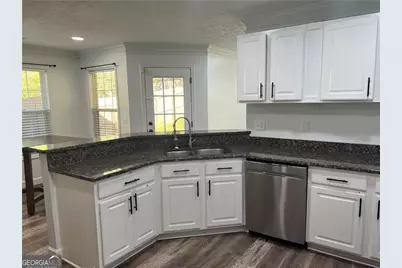 1523 Hayden Mill Way, Lawrenceville, GA 30043 - Photo 10