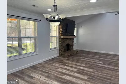 1523 Hayden Mill Way, Lawrenceville, GA 30043 - Photo 6