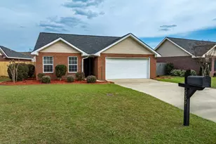 539 Osprey Cir, Tifton, GA 31794 - Photo 1