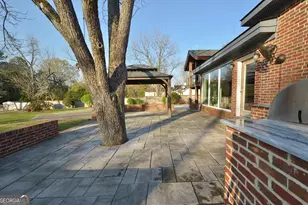 614 9th Ave, Eastman, GA 31023 - Photo 10