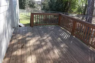 68 Hayes St, Toccoa, GA 30577 - Photo 18