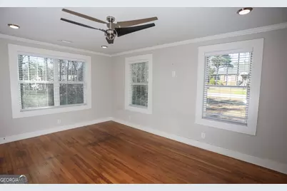 68 Hayes Street, Toccoa, GA 30577 - Photo 8