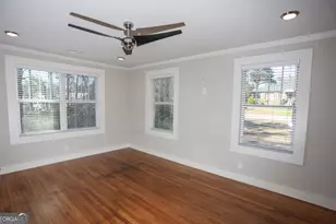 68 Hayes St, Toccoa, GA 30577 - Photo 8