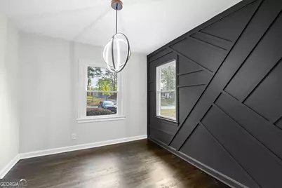 2533 Plantation Drive, East Point, GA 30344 - Photo 10