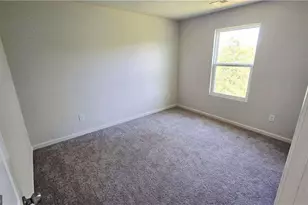 25 Oxford Ln, Kingston, GA 30145 - Photo 12