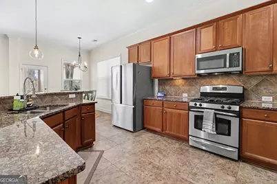 108 Greenview Drive, Newnan, GA 30265 - Photo 2