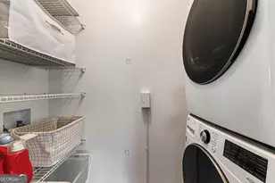 24 Mt Vernon Cir, Sandy Springs, GA 30338 - Photo 24