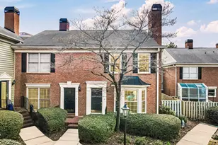 24 Mt Vernon Cir, Sandy Springs, GA 30338 - Photo 1