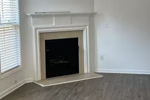 1598 Gardner Park Dr, Lawrenceville, GA 30043 - Photo 4