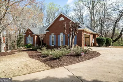 1071 Waterford Court, Watkinsville, GA 30677 - Photo 2