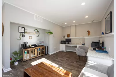 4883 Roswell Road #9W, Atlanta, GA 30342 - Photo 18