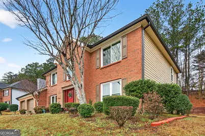 559 Wynbrooke Parkway, Stone Mountain, GA 30087 - Photo 2
