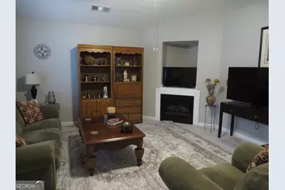 105 Whistle Way, Locust Grove, GA 30248 - Photo 4