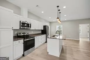 3907 Lauada Dr, Douglasville, GA 30135 - Photo 6