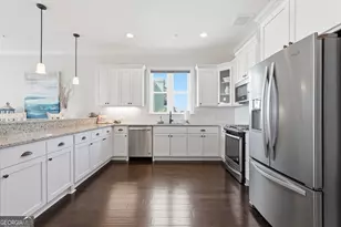 227 Fort King George Dr, Darien, GA 31305 - Photo 8