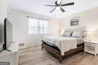 1426 Raintree Drive, Snellville, GA 30078 - Photo 22