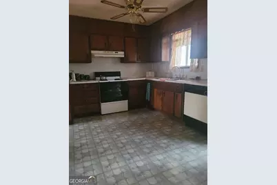 7977 Flanders Court, Jonesboro, GA 30238 - Photo 4