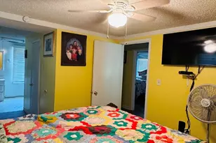 747 Ralph Perry Cir, Collins, GA 30421 - Photo 18