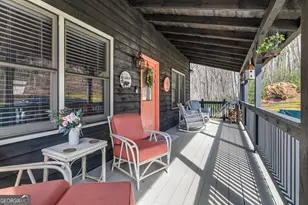 445 Skyview Cir, Clarkesville, GA 30523 - Photo 4