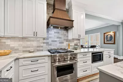 23 Downshire Circle, Decatur, GA 30033 - Photo 12