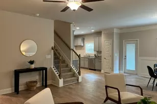 859 Crescent Ln, Griffin, GA 30224 - Photo 6