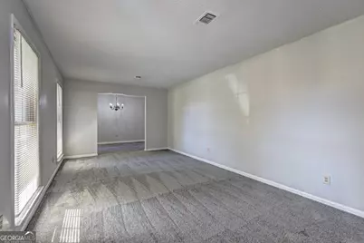 105 Mitchell Court, Warner Robins, GA 31093 - Photo 4