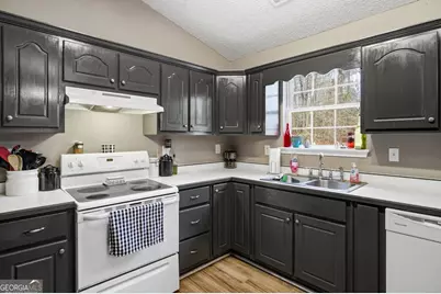 170 Hunters Trace, Covington, GA 30014 - Photo 14