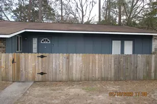 119 Cherokee Cir, Hinesville, GA 31313 - Photo 1