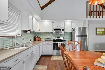 559 Maple Leaf Drive, Dillard, GA 30537 - Photo 6