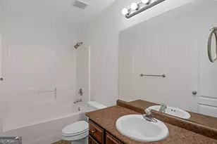 3573 SE Arnold Dr, Allenhurst, GA 31301 - Photo 16