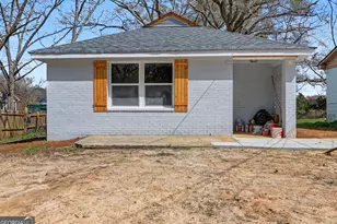 7 Jackson St, Barnesville, GA 30204 - Photo 2