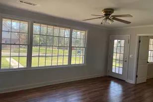 412 W 4th St, Vidalia, GA 30474 - Photo 6