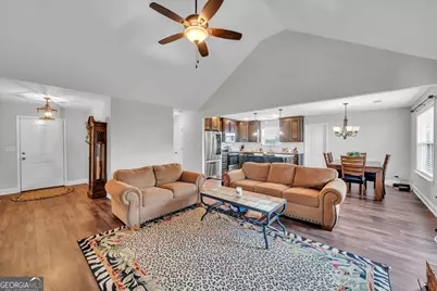 128 Gage Drive, Perry, GA 31069 - Photo 4