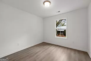 37 Ray St, Newnan, GA 30263 - Photo 16