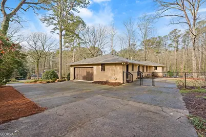 5666 Redcoat Run, Tucker, GA 30087 - Photo 62