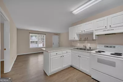 683 Grant Street #APT I, Clarkesville, GA 30523 - Photo 12