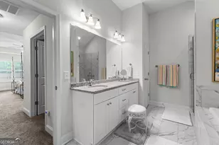 557 Lago Ct, Lagrange, GA 30241 - Photo 18