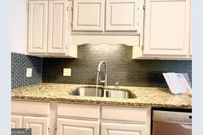 1160 Windsor Parkway #8, Atlanta, GA 30319 - Photo 10