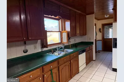 206 Ridge Circle, Dublin, GA 31021 - Photo 10