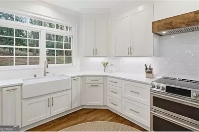 2105 Lake Grove Lane, Alpharetta, GA 30004 - Photo 18