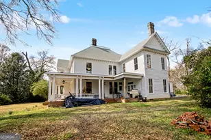 275 Rose Ave, Barnesville, GA 30204 - Photo 4