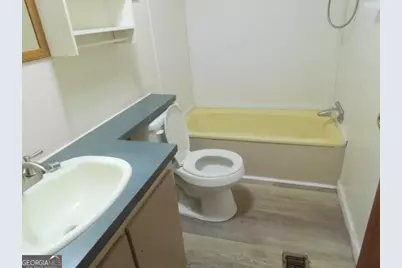 877 Paradise Park Rd, Cornelia, GA 30531 - Photo 8