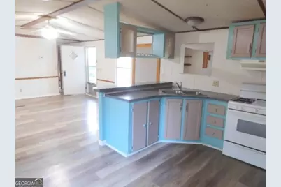 877 Paradise Park Rd, Cornelia, GA 30531 - Photo 12