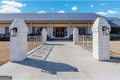 403 Rose Lane, Douglas, GA 31533 - Photo 2