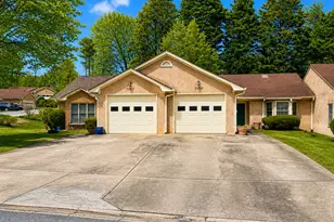7159 Woodridge Ln, Union City, GA 30291 - Photo 2